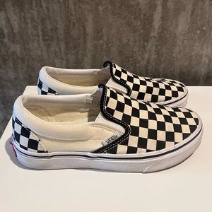Vans Classic Slip-On Checkerboard - Size 7 Women’s / 5.5 Men’s